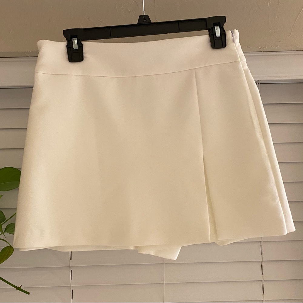 Zara White Slit Skort